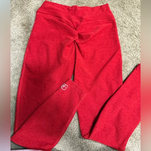 Bombshell Sportswear Red Leggings - Picture 8 of 9